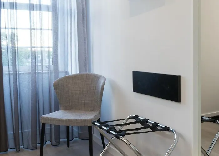 Riversuites * Κοΐμπρα